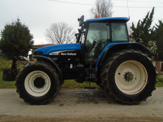 New Holland tm175 - Трактор: снимка 4 New Holland tm175 - Трактор: снимка 4