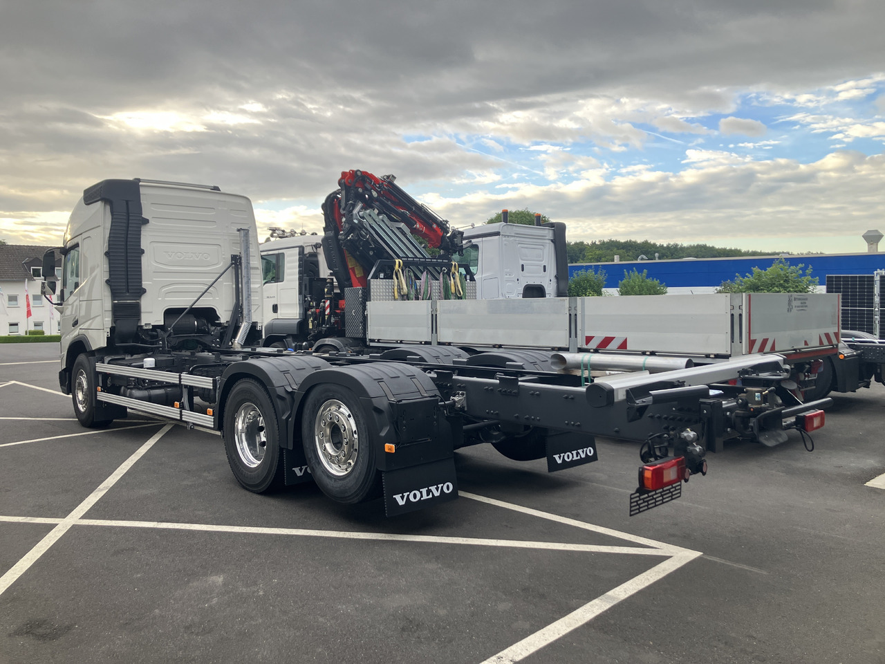 VOLVO FMX 540 6x2 Globetrotter Chassis - Шаси кабина: снимка 3 VOLVO FMX 540 6x2 Globetrotter Chassis - Шаси кабина: снимка 3