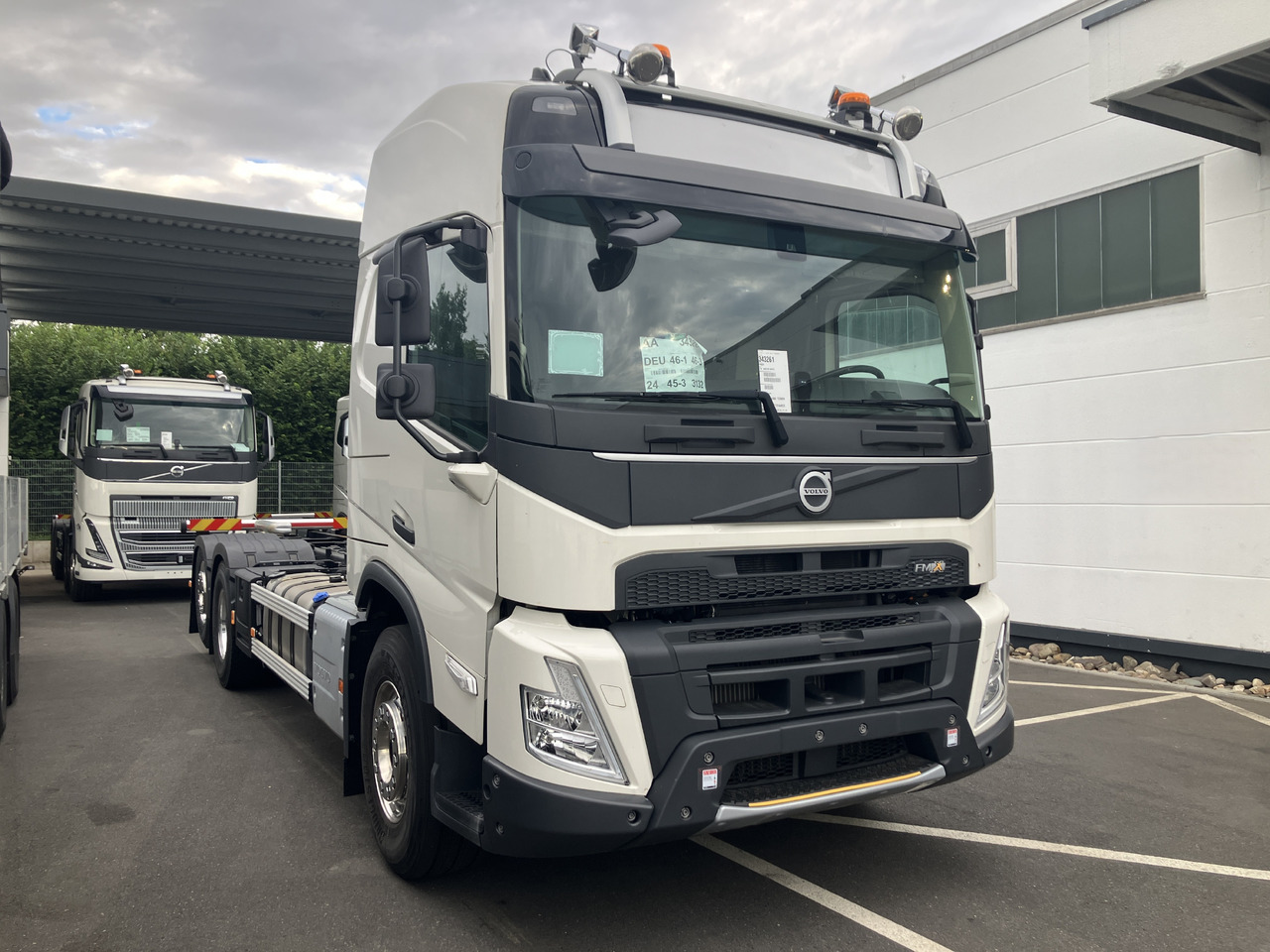 VOLVO FMX 540 6x2 Globetrotter Chassis - Шаси кабина: снимка 2 VOLVO FMX 540 6x2 Globetrotter Chassis - Шаси кабина: снимка 2
