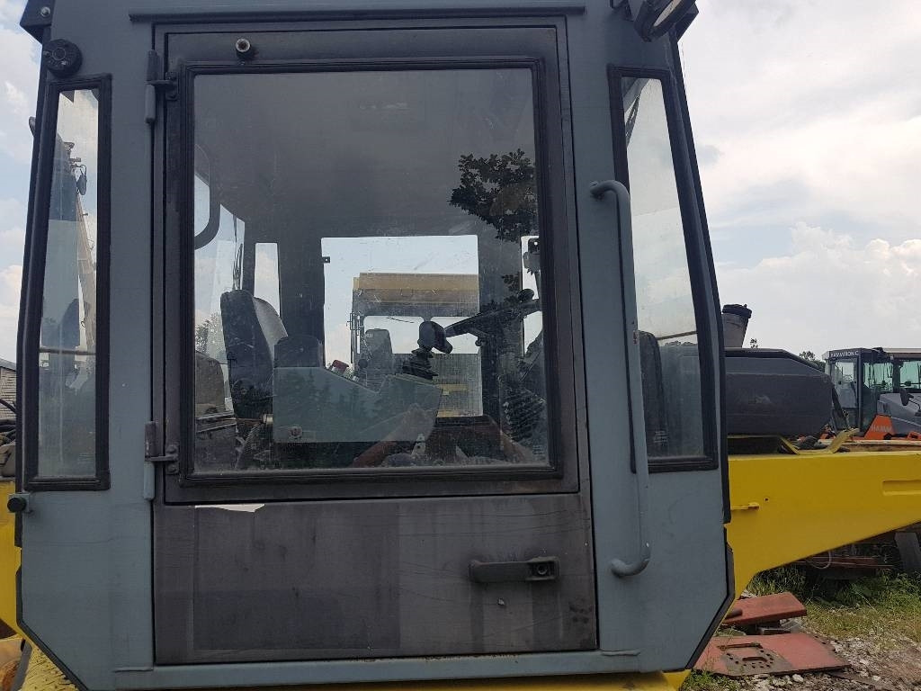 Bomag BW 184 AD  - Кабина за Строителна техника: снимка 1 Bomag BW 184 AD  - Кабина за Строителна техника: снимка 1