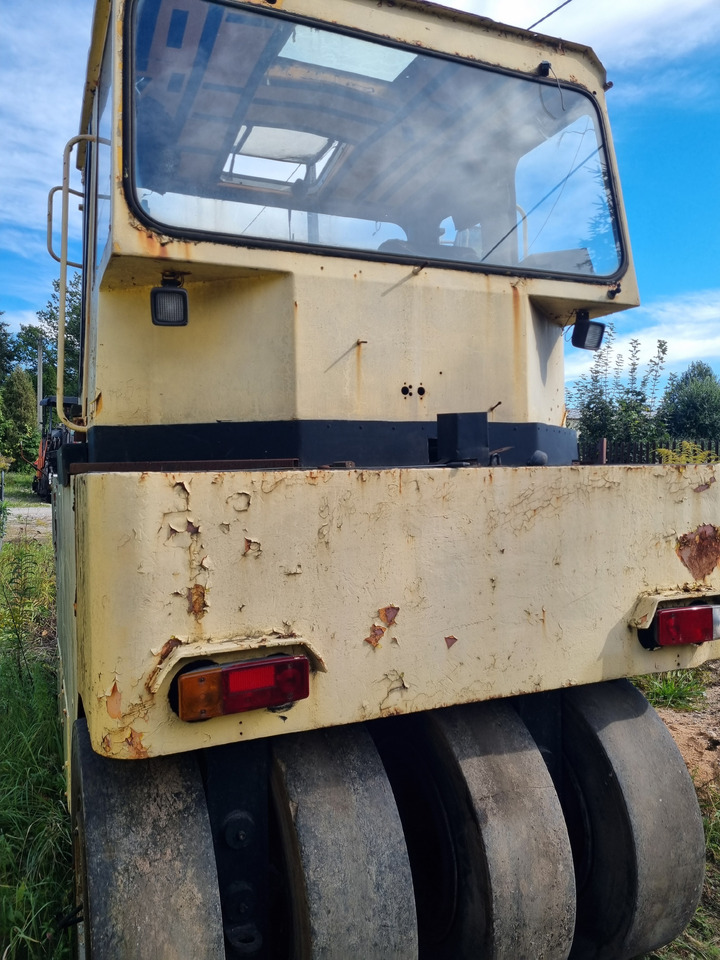 Stavostroj GRW 101 - Пневматичен валяк: снимка 4 Stavostroj GRW 101 - Пневматичен валяк: снимка 4