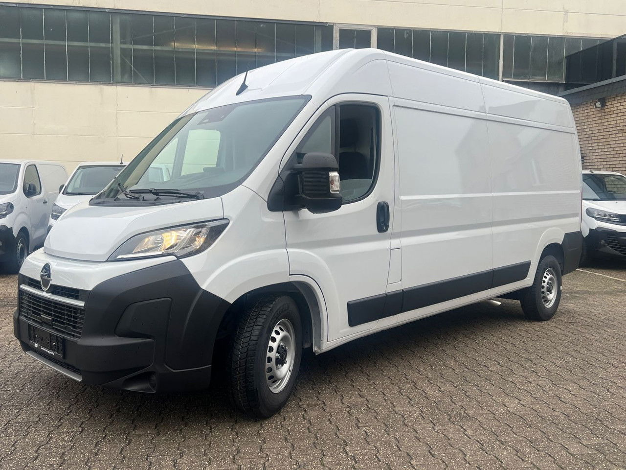 Opel Movano C Kasten L3 H2 3,5t Edition Automatik - Товарен бус: снимка 3 Opel Movano C Kasten L3 H2 3,5t Edition Automatik - Товарен бус: снимка 3