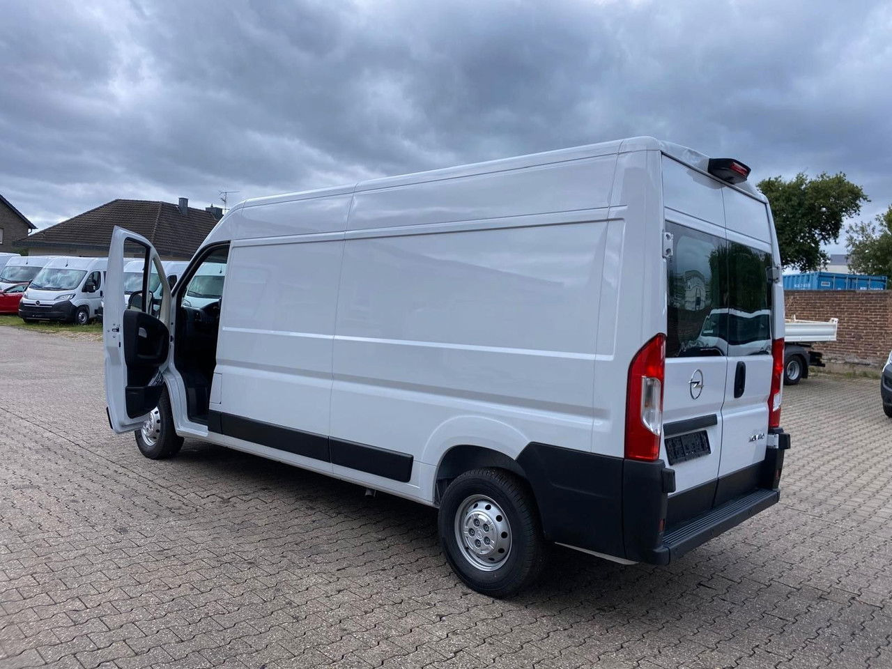 Opel Movano Cargo - Товарен бус: снимка 3 Opel Movano Cargo - Товарен бус: снимка 3