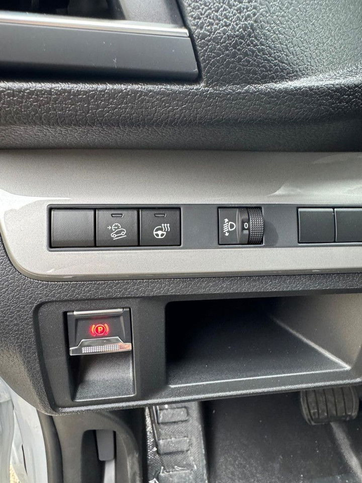 Opel Vivaro L3 144 PS Automatik - Товарен бус: снимка 5 Opel Vivaro L3 144 PS Automatik - Товарен бус: снимка 5