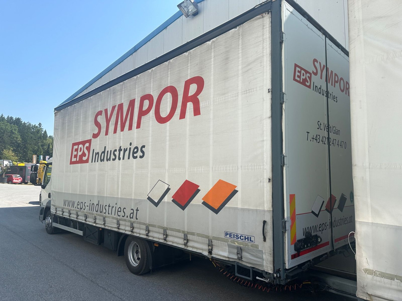 DAF LF 250 Schalter 120m° TÜV - Камион с брезент: снимка 4 DAF LF 250 Schalter 120m° TÜV - Камион с брезент: снимка 4