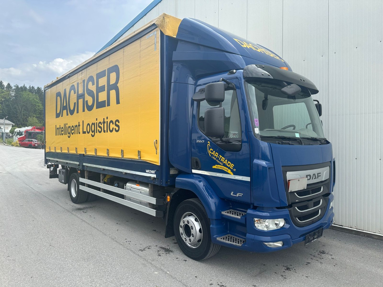 DAF LF 260 - Камион с брезент: снимка 2 DAF LF 260 - Камион с брезент: снимка 2