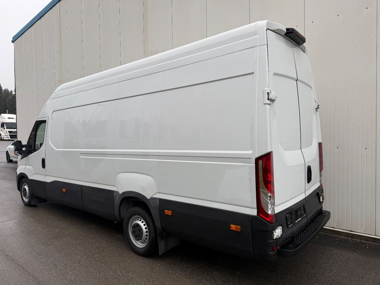 Iveco Daily 35S14 HiMatic L4H3 Maxi Iveco Daily 35S14 HiMatic L4H3 Maxi - Товарен бус: снимка 4 Iveco Daily 35S14 HiMatic L4H3 Maxi Iveco Daily 35S14 HiMatic L4H3 Maxi - Товарен бус: снимка 4