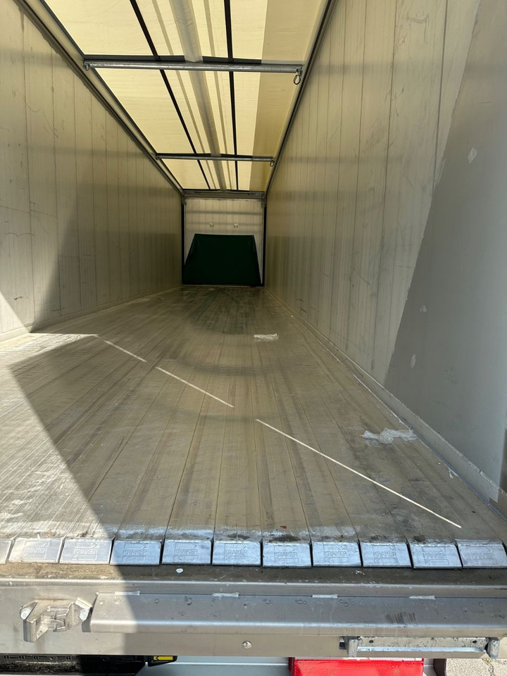 Kraker CF-200ZL Lift 92m³ Müllplane - С плъзгащ под полуремарке: снимка 5 Kraker CF-200ZL Lift 92m³ Müllplane - С плъзгащ под полуремарке: снимка 5