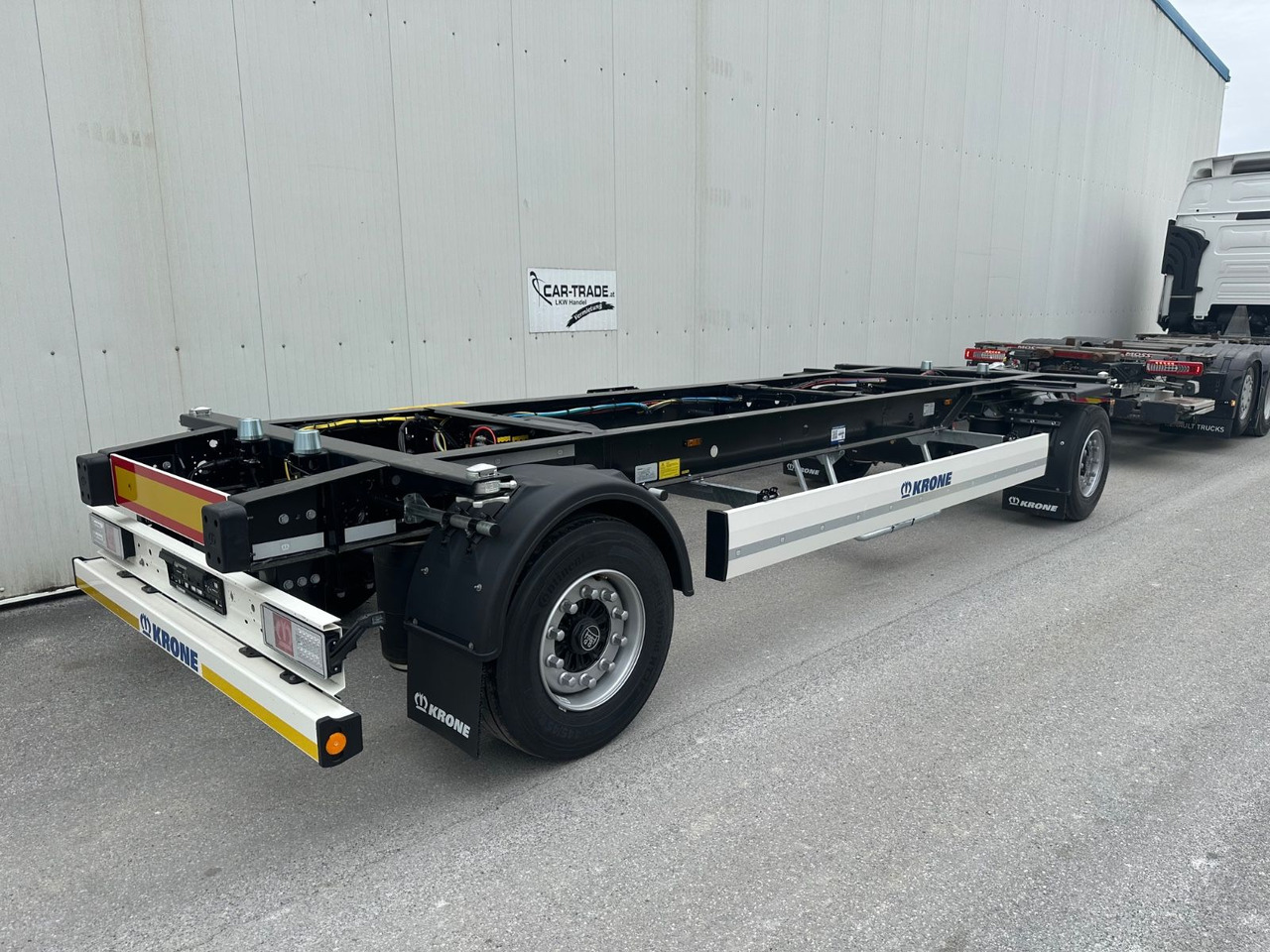 Krone SD Maxi - Контейнеровоз/ Сменна каросерия ремарке: снимка 3 Krone SD Maxi - Контейнеровоз/ Сменна каросерия ремарке: снимка 3