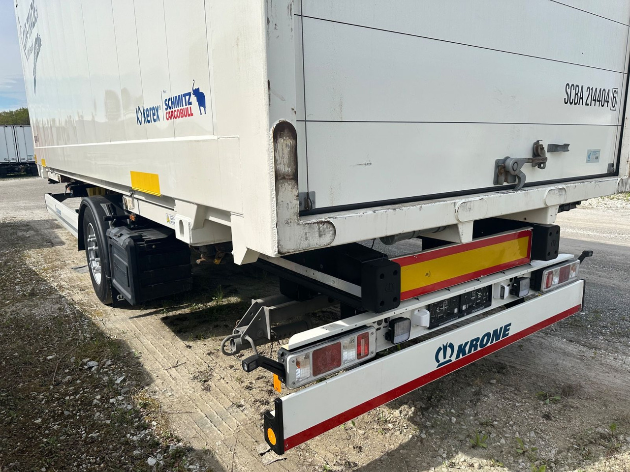 Krone ZE 1 Achs Maxi TÜV neu - Контейнеровоз/ Сменна каросерия ремарке: снимка 4 Krone ZE 1 Achs Maxi TÜV neu - Контейнеровоз/ Сменна каросерия ремарке: снимка 4