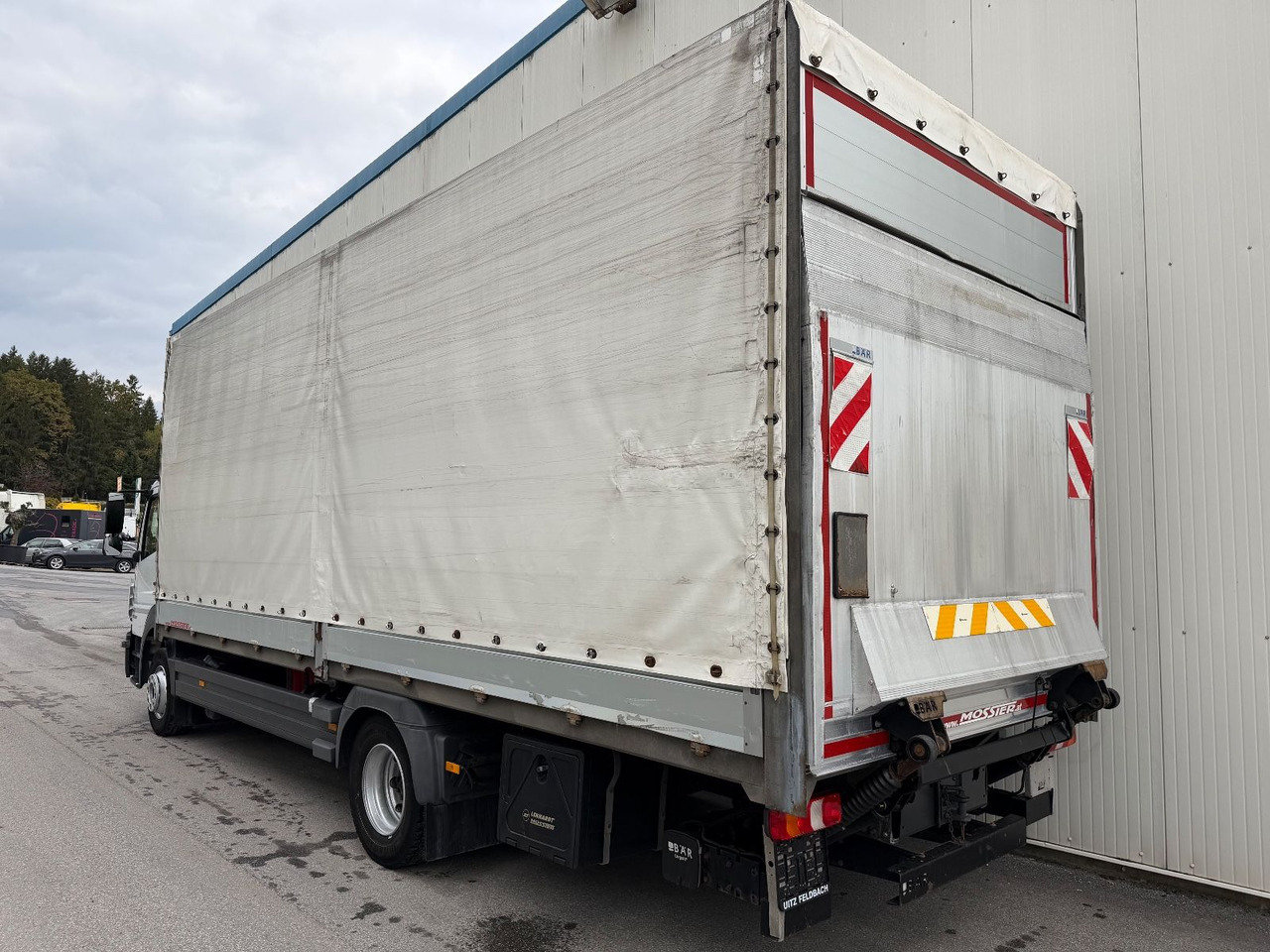 Mercedes-Benz Atego 1524 2T LBW TÜV - Камион с брезент: снимка 4 Mercedes-Benz Atego 1524 2T LBW TÜV - Камион с брезент: снимка 4