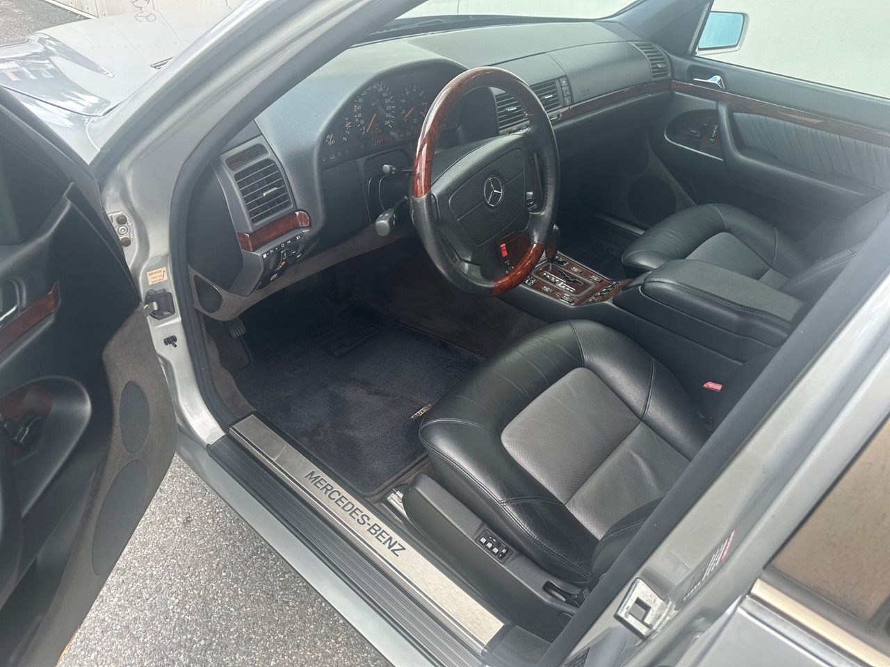 Mercedes-Benz S 600 L - Седан: снимка 5 Mercedes-Benz S 600 L - Седан: снимка 5