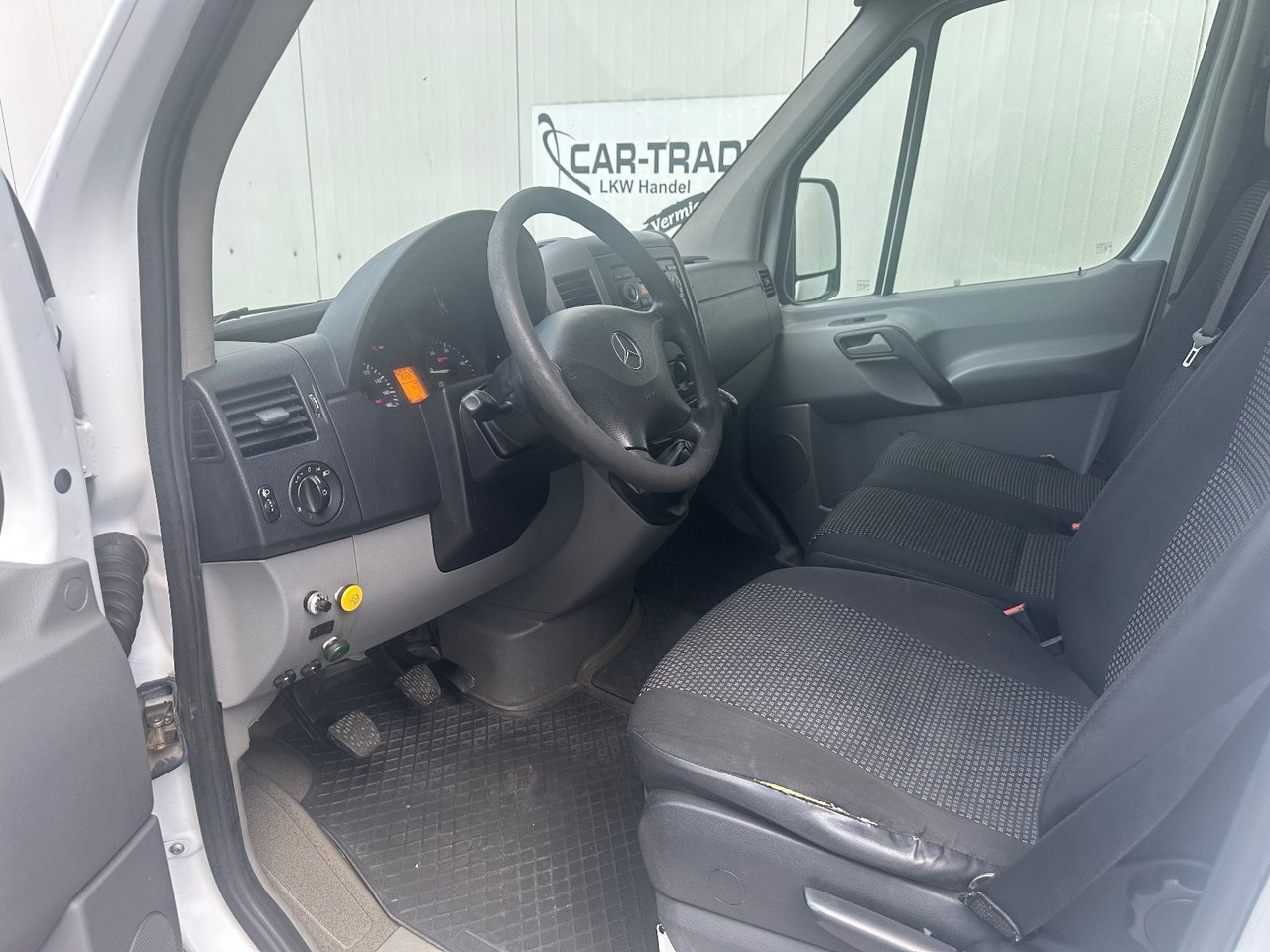 Mercedes-Benz Sprinter 313cdi - Товарен бус: снимка 5 Mercedes-Benz Sprinter 313cdi - Товарен бус: снимка 5