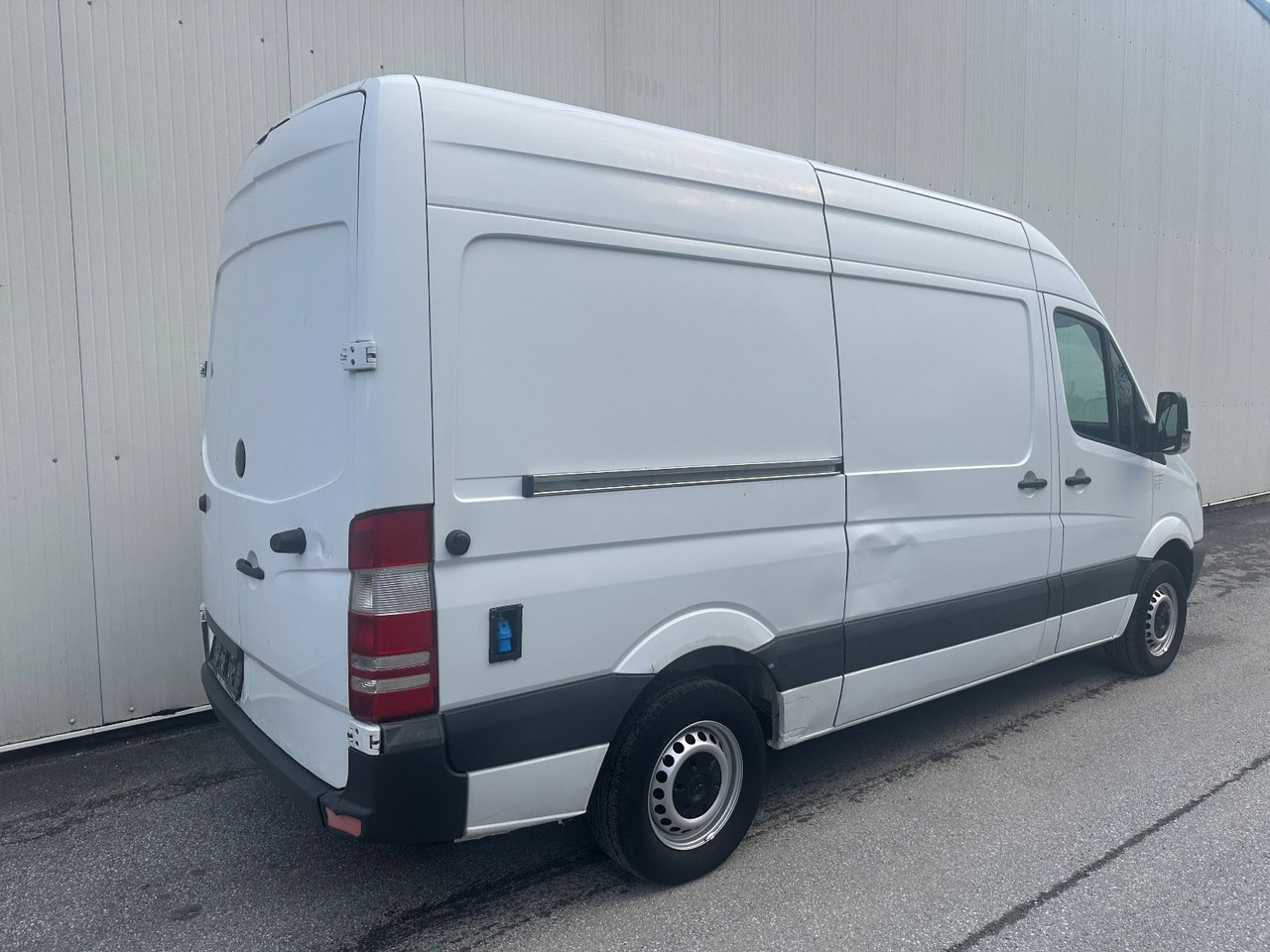 Mercedes-Benz Sprinter 313cdi - Товарен бус: снимка 4 Mercedes-Benz Sprinter 313cdi - Товарен бус: снимка 4