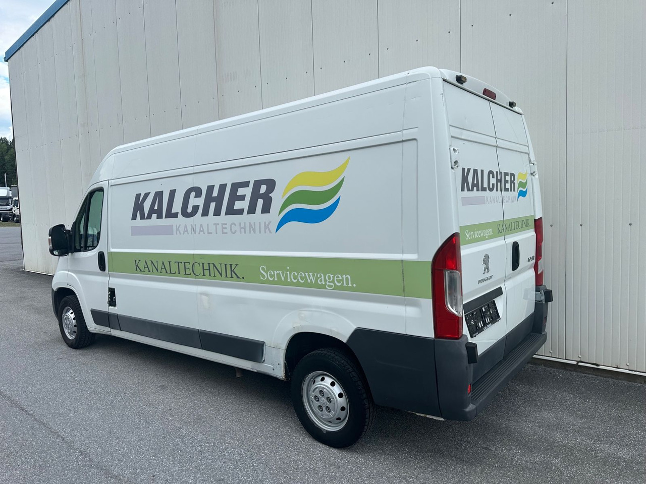 Peugeot Boxer 2,0 HDI Klima AluAusbau L4H2 - Товарен бус: снимка 4 Peugeot Boxer 2,0 HDI Klima AluAusbau L4H2 - Товарен бус: снимка 4