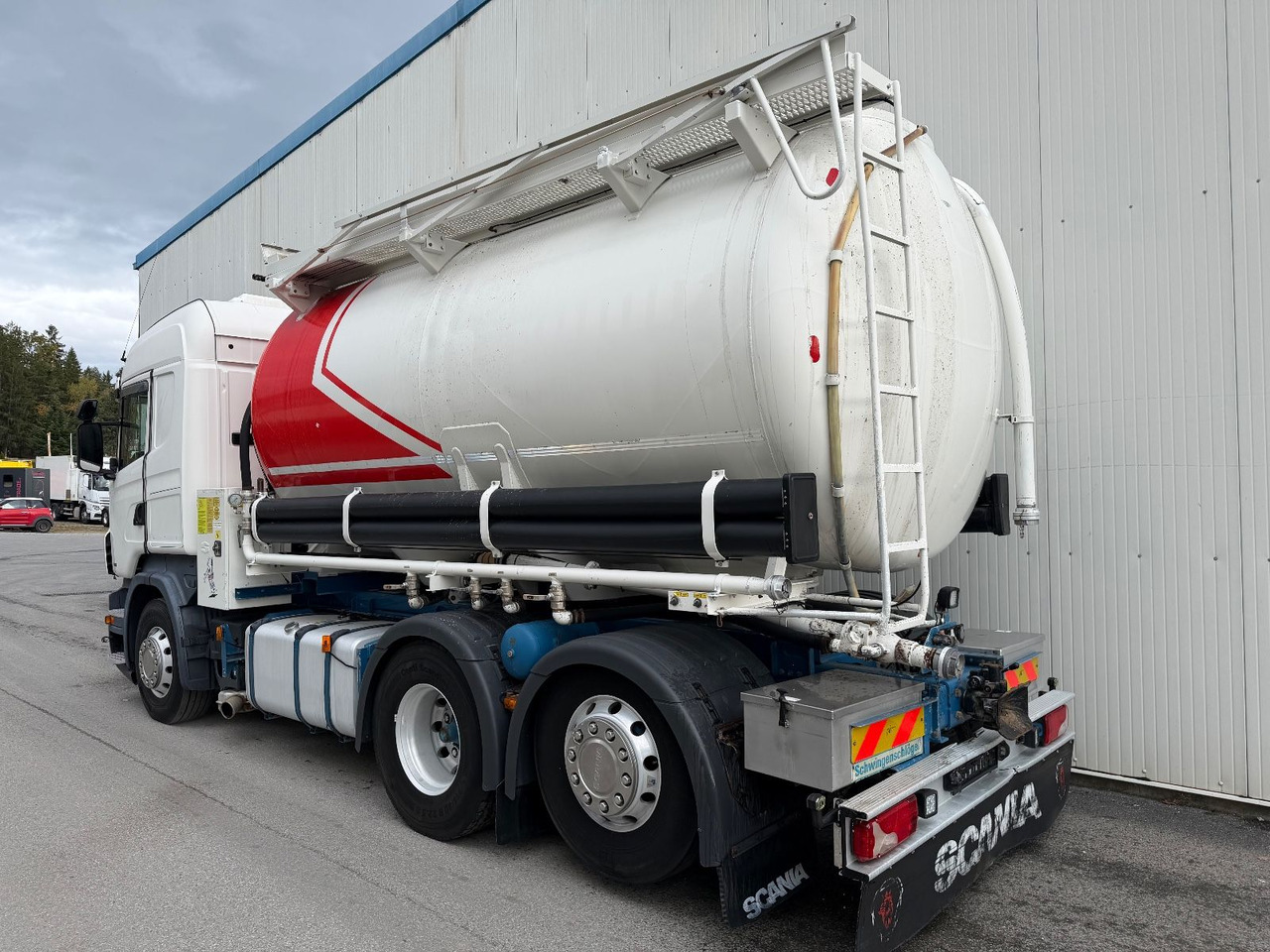 Scania R 480 Opticruise Highline Retarder PTO Standklim - Каналопочистваща машина: снимка 3 Scania R 480 Opticruise Highline Retarder PTO Standklim - Каналопочистваща машина: снимка 3