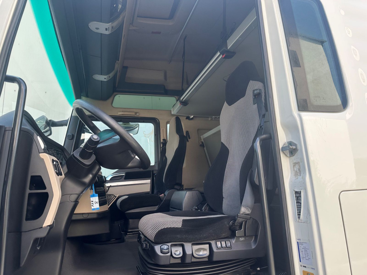 MAN TGX 18.460 XXL Intarder/Standklima - Влекач: снимка 5 MAN TGX 18.460 XXL Intarder/Standklima - Влекач: снимка 5