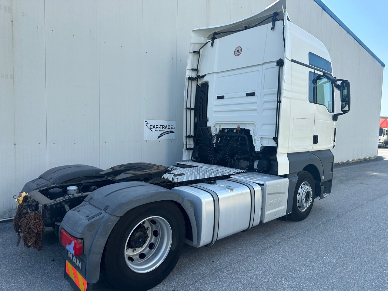 MAN TGX 18.460 XXL Intarder/Standklima - Влекач: снимка 3 MAN TGX 18.460 XXL Intarder/Standklima - Влекач: снимка 3