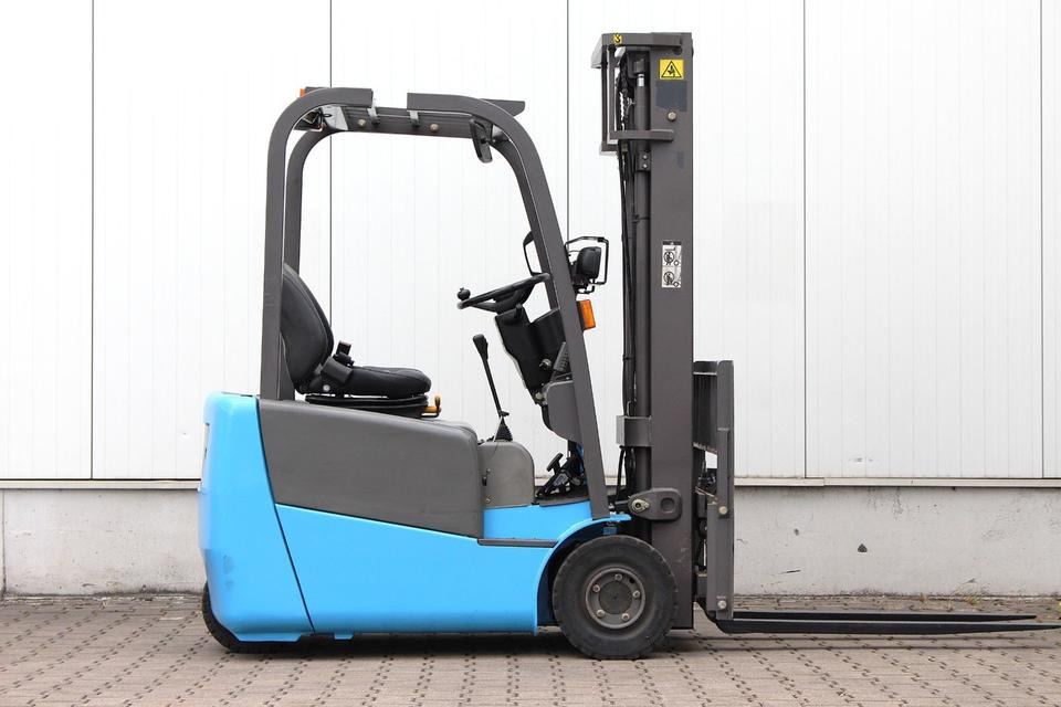 HANSELIFTER JS315 - NEW Batterie - Електрокар: снимка 5 HANSELIFTER JS315 - NEW Batterie - Електрокар: снимка 5