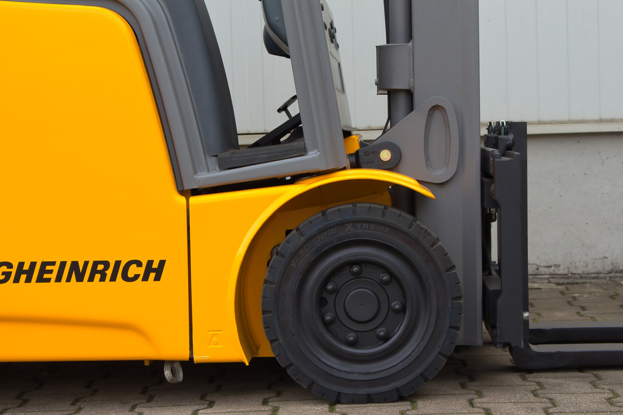 Електрокар JUNGHEINRICH EFG213 - Triplex - 1212h: снимка 20 Електрокар JUNGHEINRICH EFG213 - Triplex - 1212h: снимка 20