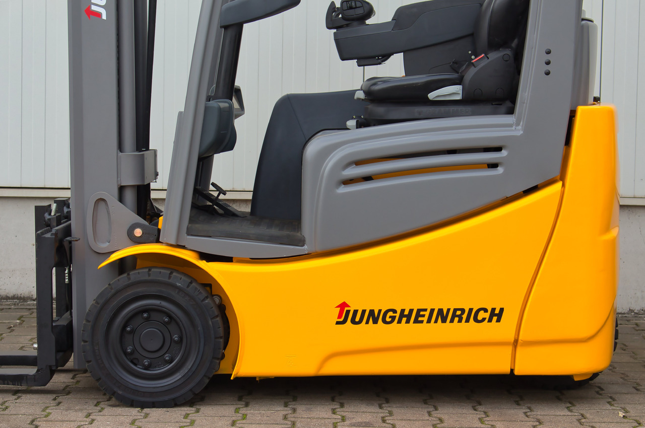 Електрокар JUNGHEINRICH EFG213 - Triplex - 1212h: снимка 8 Електрокар JUNGHEINRICH EFG213 - Triplex - 1212h: снимка 8
