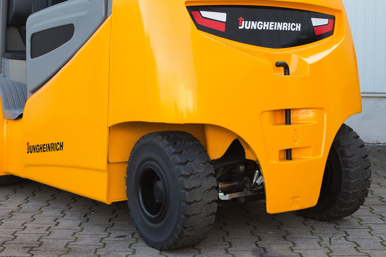 JUNGHEINRICH EFG545 - Triplex - 100% Kapazität - Bj. 2022 - 4,5t - Електрокар: снимка 5 JUNGHEINRICH EFG545 - Triplex - 100% Kapazität - Bj. 2022 - 4,5t - Електрокар: снимка 5