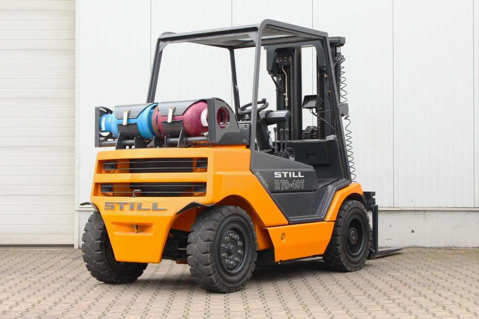 STILL R70-40T Gas Triplex 4t Klammergabel - Газокар: снимка 2 STILL R70-40T Gas Triplex 4t Klammergabel - Газокар: снимка 2