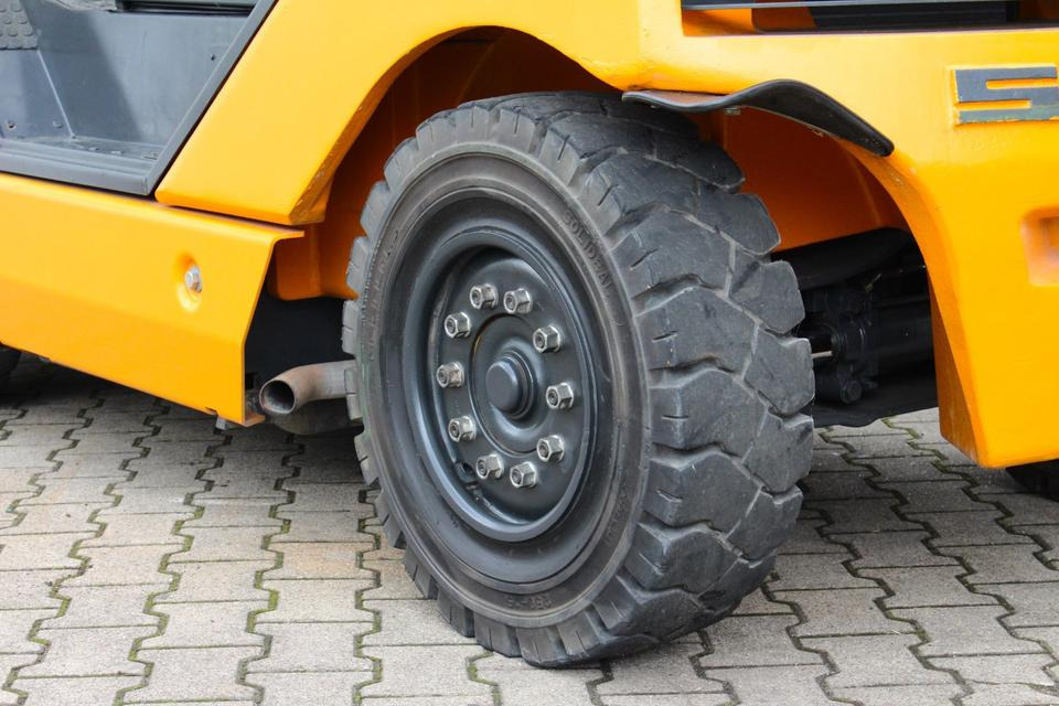 Лизинг на STILL R70-40T Gas Triplex 4t Klammergabel STILL R70-40T Gas Triplex 4t Klammergabel: снимка 15 Лизинг на STILL R70-40T Gas Triplex 4t Klammergabel STILL R70-40T Gas Triplex 4t Klammergabel: снимка 15