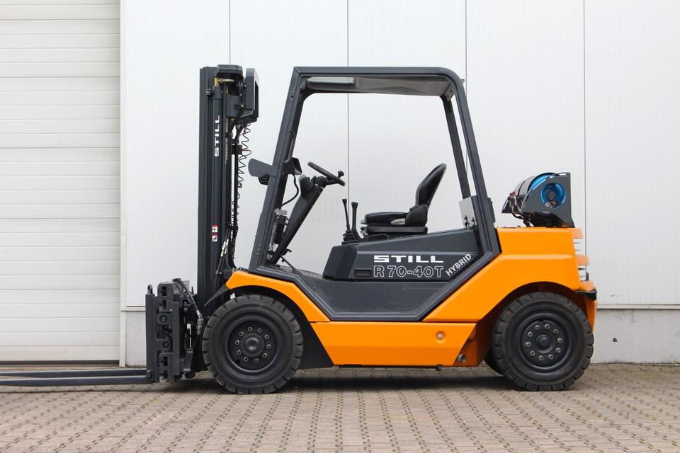 STILL R70-40T Gas Triplex 4t Klammergabel - Газокар: снимка 4 STILL R70-40T Gas Triplex 4t Klammergabel - Газокар: снимка 4