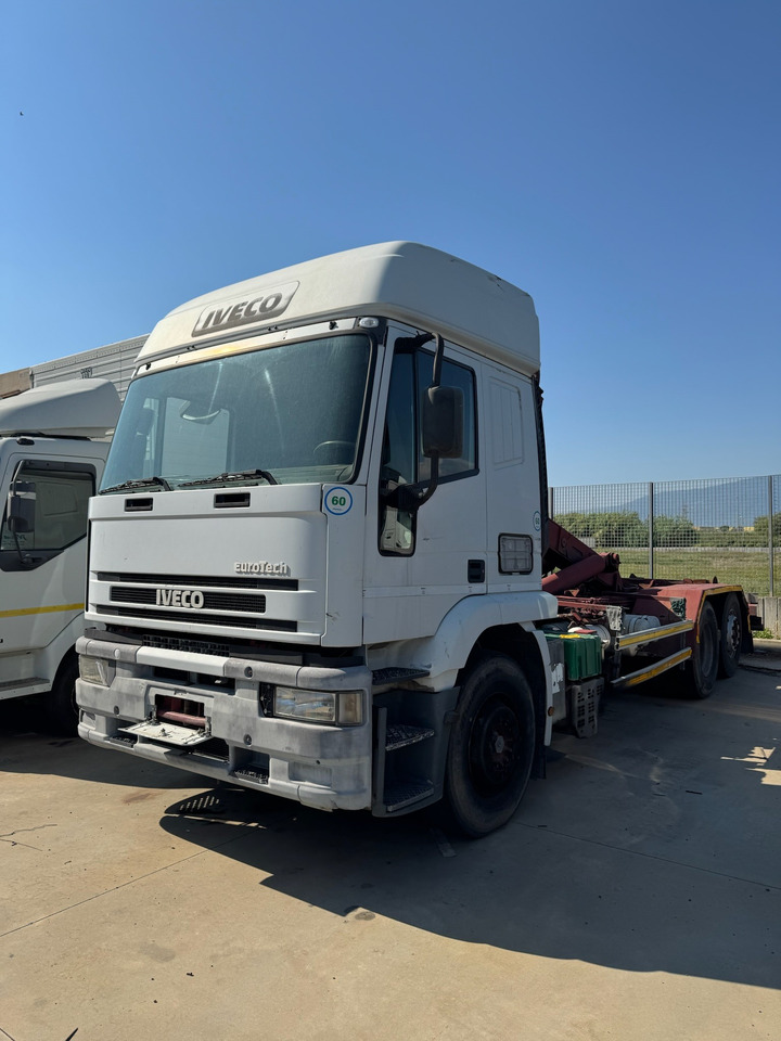 IVECO MAGIRUS 240E42 Gancio Scarrabile - Бордови камион: снимка 3 IVECO MAGIRUS 240E42 Gancio Scarrabile - Бордови камион: снимка 3