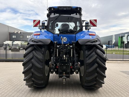 NEW HOLLAND New Holland T8.350 PLMi Genesis - Трактор: снимка 4 NEW HOLLAND New Holland T8.350 PLMi Genesis - Трактор: снимка 4