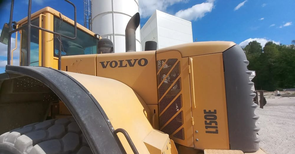 Volvo L150E - Колесен товарач: снимка 4 Volvo L150E - Колесен товарач: снимка 4