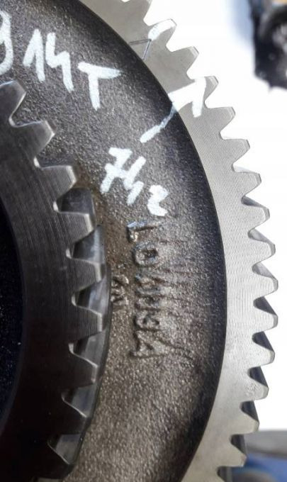 Liebherr d914t wałek rozrzadu - Двигател за Камион: снимка 4 Liebherr d914t wałek rozrzadu - Двигател за Камион: снимка 4