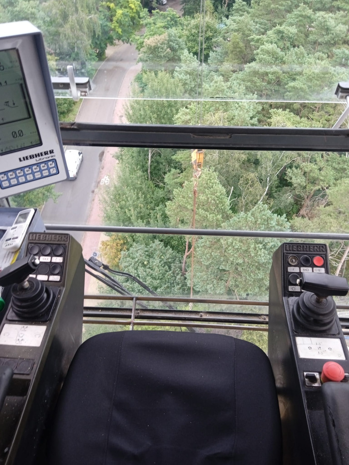 Liebherr 132 EC-H8 Litronic - Кулокран: снимка 4 Liebherr 132 EC-H8 Litronic - Кулокран: снимка 4