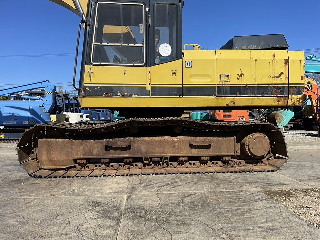 Верижен багер CAT E200B: снимка 15