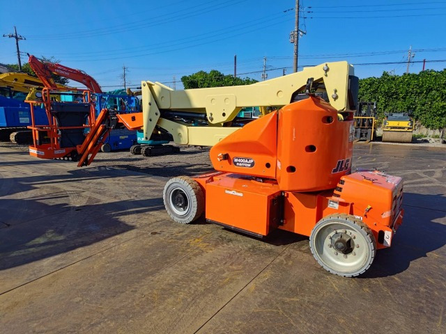 JLG M400AJPN - Артикулираща платформа: снимка 3 JLG M400AJPN - Артикулираща платформа: снимка 3