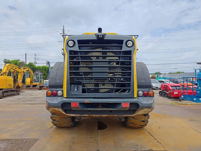 KOMATSU WA470-8 - Колесен товарач: снимка 4 KOMATSU WA470-8 - Колесен товарач: снимка 4