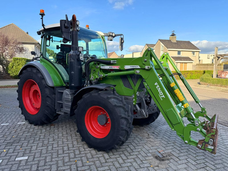 Fendt 313 Vario FendtOne + Fendt Cargo 4x75 - Трактор: снимка 4 Fendt 313 Vario FendtOne + Fendt Cargo 4x75 - Трактор: снимка 4