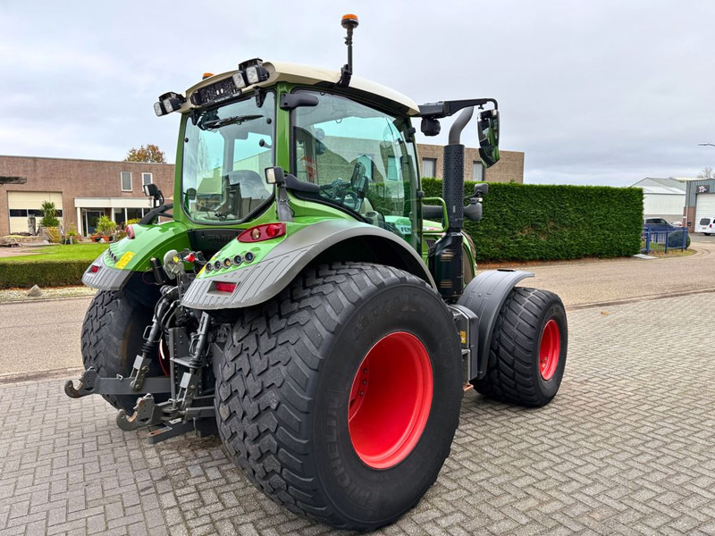 Fendt 516 Vario ProfiPlus - Трактор: снимка 3 Fendt 516 Vario ProfiPlus - Трактор: снимка 3