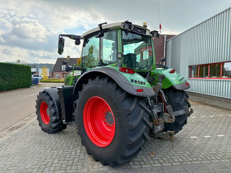 Fendt 720 S4 Vario PowerPlus - Трактор: снимка 2 Fendt 720 S4 Vario PowerPlus - Трактор: снимка 2