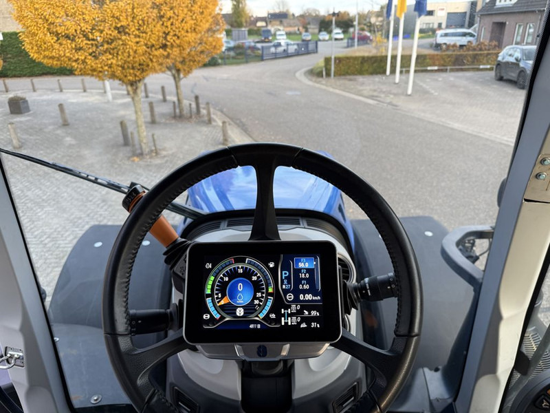 Лизинг на New Holland T7.275HD AC Stage V New Gen New Holland T7.275HD AC Stage V New Gen: снимка 14 Лизинг на New Holland T7.275HD AC Stage V New Gen New Holland T7.275HD AC Stage V New Gen: снимка 14