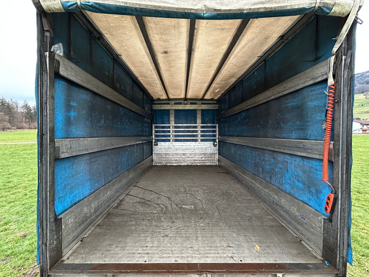 MERCEDES-BENZ Atego 818 - Камион с брезент: снимка 5 MERCEDES-BENZ Atego 818 - Камион с брезент: снимка 5