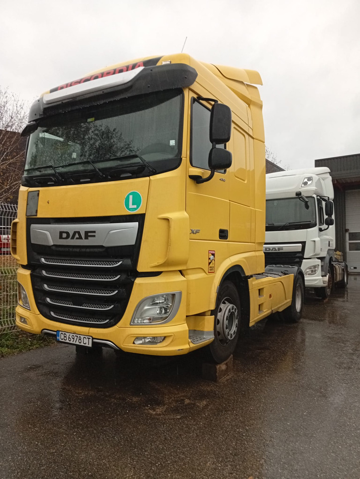 DAF XF430 - FR 73000, damaged engine - Влекач: снимка 3 DAF XF430 - FR 73000, damaged engine - Влекач: снимка 3