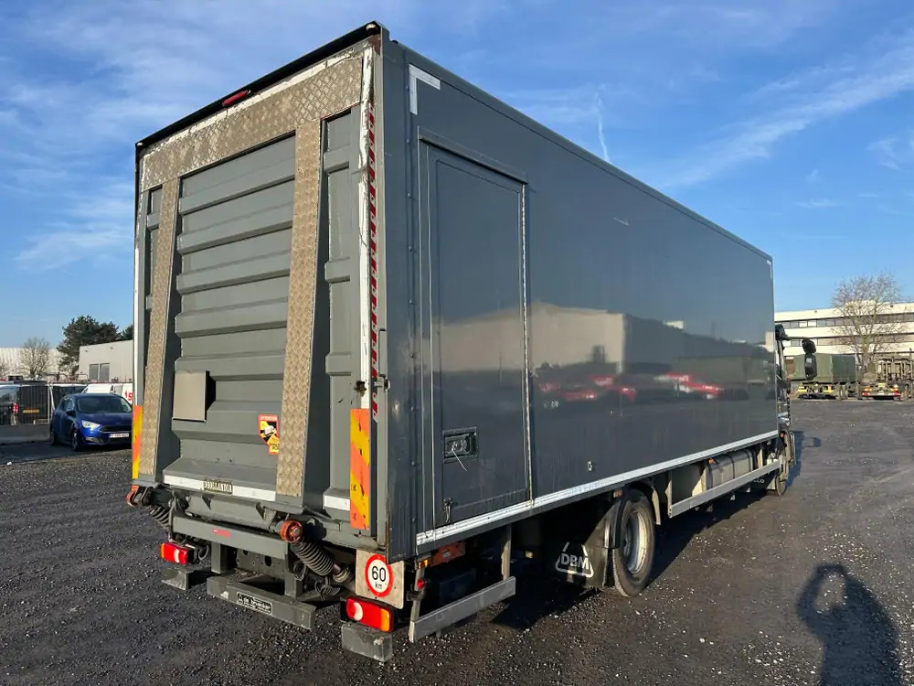 Iveco ML120E280 *Hayon 2000 kg*280 CV*caisse 7m8 - Камион фургон: снимка 5 Iveco ML120E280 *Hayon 2000 kg*280 CV*caisse 7m8 - Камион фургон: снимка 5