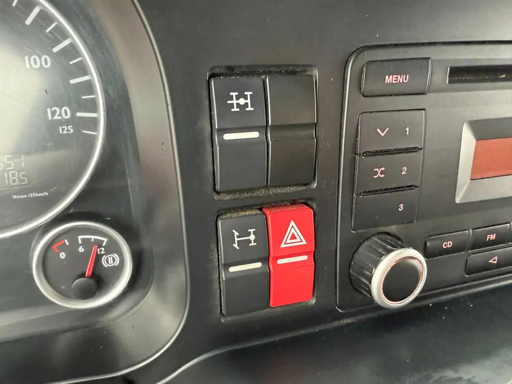 Лизинг на MAN TGS 35.440 *Epsilon Q170L*TRIDEM*Intarder MAN TGS 35.440 *Epsilon Q170L*TRIDEM*Intarder: снимка 19