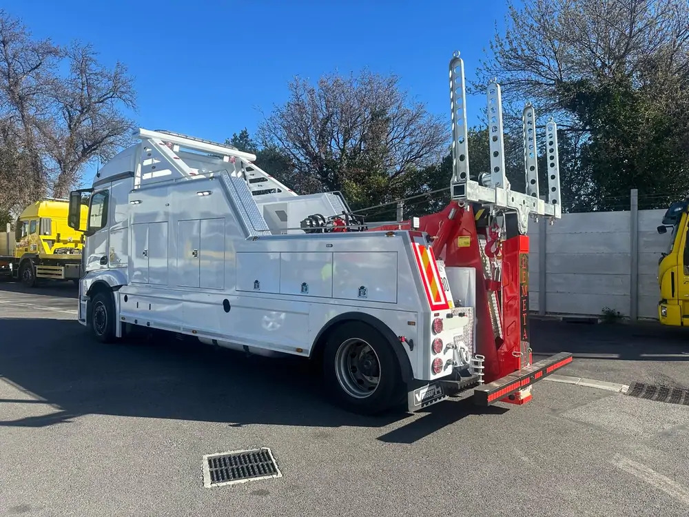 Mercedes-Benz Actros 1943 *NOUVELLE SUPERTRUCTURE GRS 20000 VEMASUR*FULL AIR - Камион пътна помощ: снимка 4 Mercedes-Benz Actros 1943 *NOUVELLE SUPERTRUCTURE GRS 20000 VEMASUR*FULL AIR - Камион пътна помощ: снимка 4