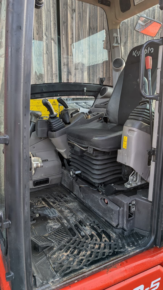 KUBOTA U50-5 - Мини багер: снимка 5 KUBOTA U50-5 - Мини багер: снимка 5