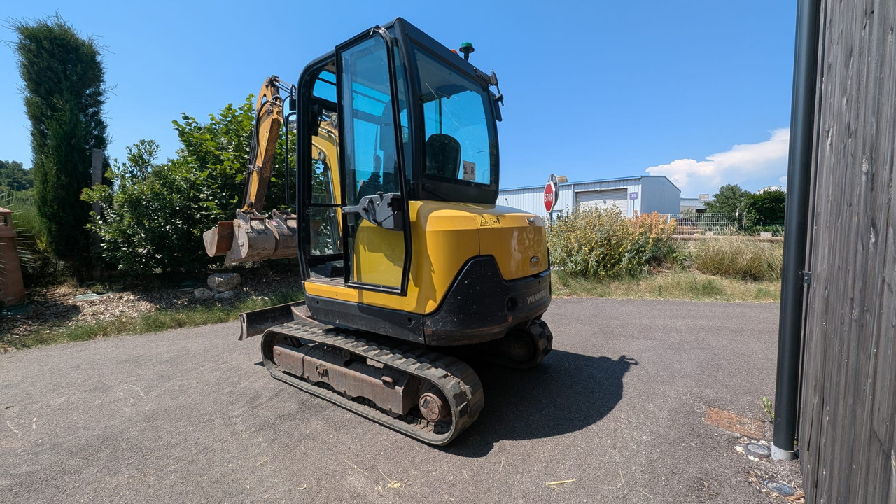YANMAR SV26 - Мини багер: снимка 4 YANMAR SV26 - Мини багер: снимка 4