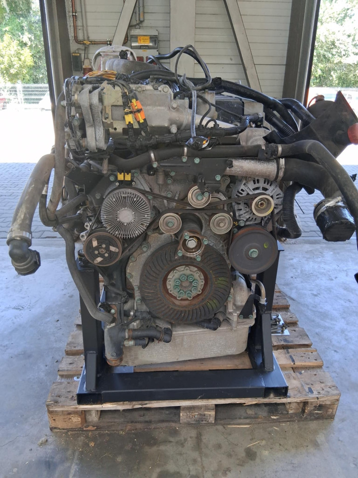 MAN TGS - Двигател: снимка 3 MAN TGS - Двигател: снимка 3