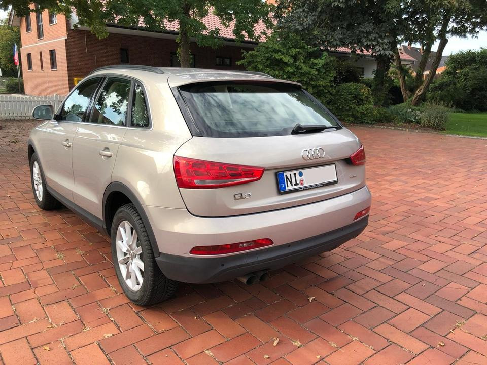Audi Q3 TFSI + quattro + Autom. + ANK. + TÜV - Лек автомобил: снимка 2 Audi Q3 TFSI + quattro + Autom. + ANK. + TÜV - Лек автомобил: снимка 2